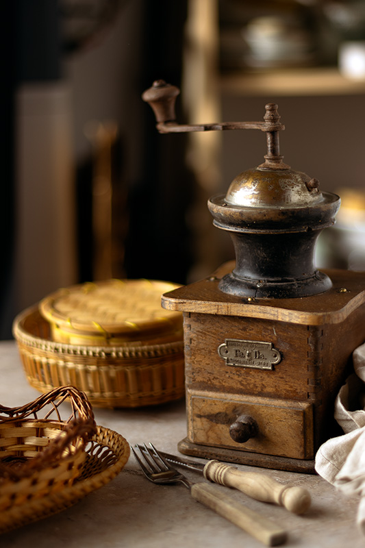 Przykład przysłony f/1.4 - mała głębia ostrości i rozmyte tło w zdjęciu kulinarnym