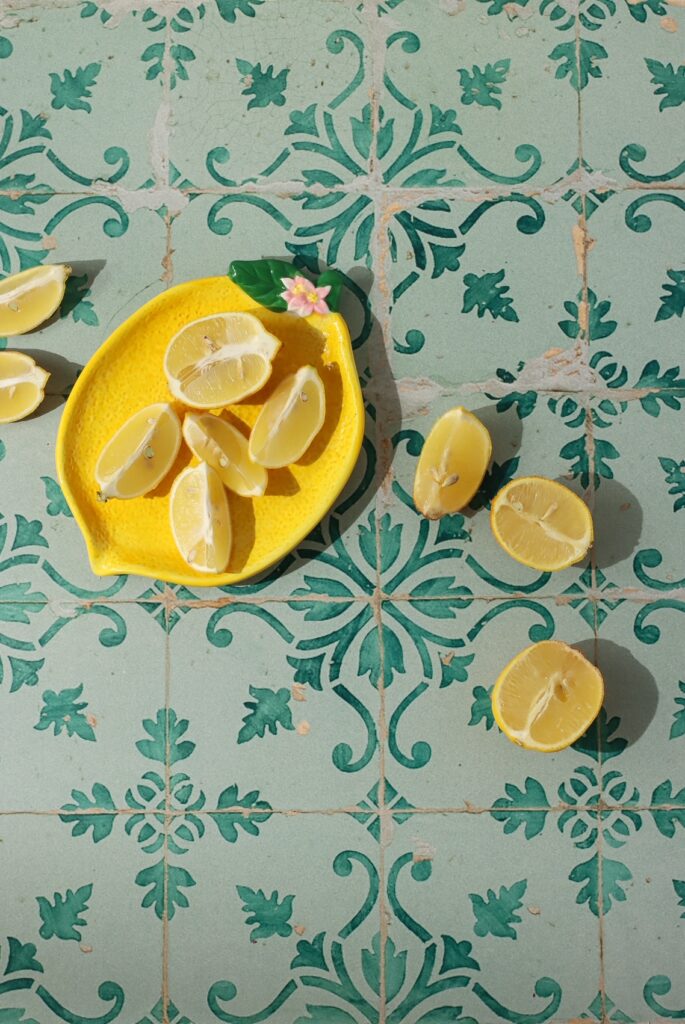 tło do zdjęć produktowych kafelki zielone